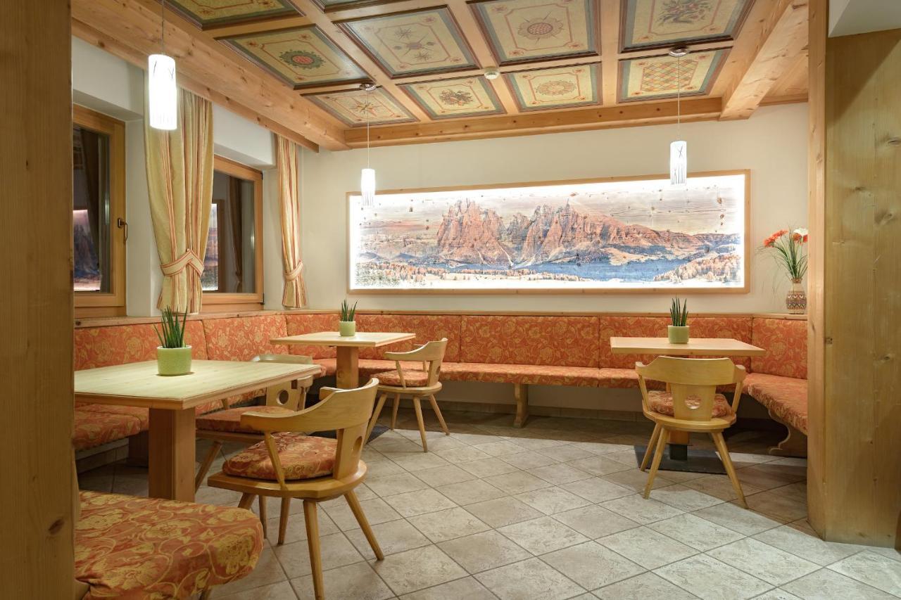 Hotel Ronce Ortisei Exterior photo
