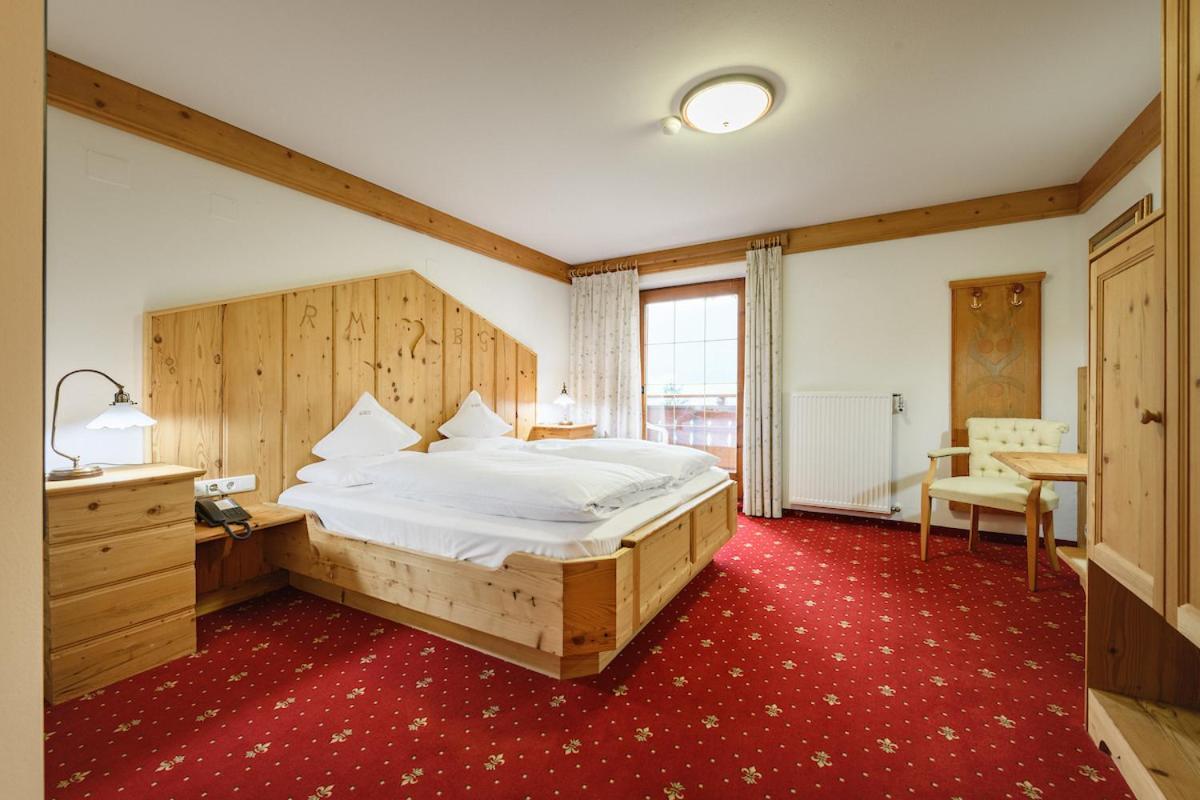 Hotel Ronce Ortisei Exterior photo