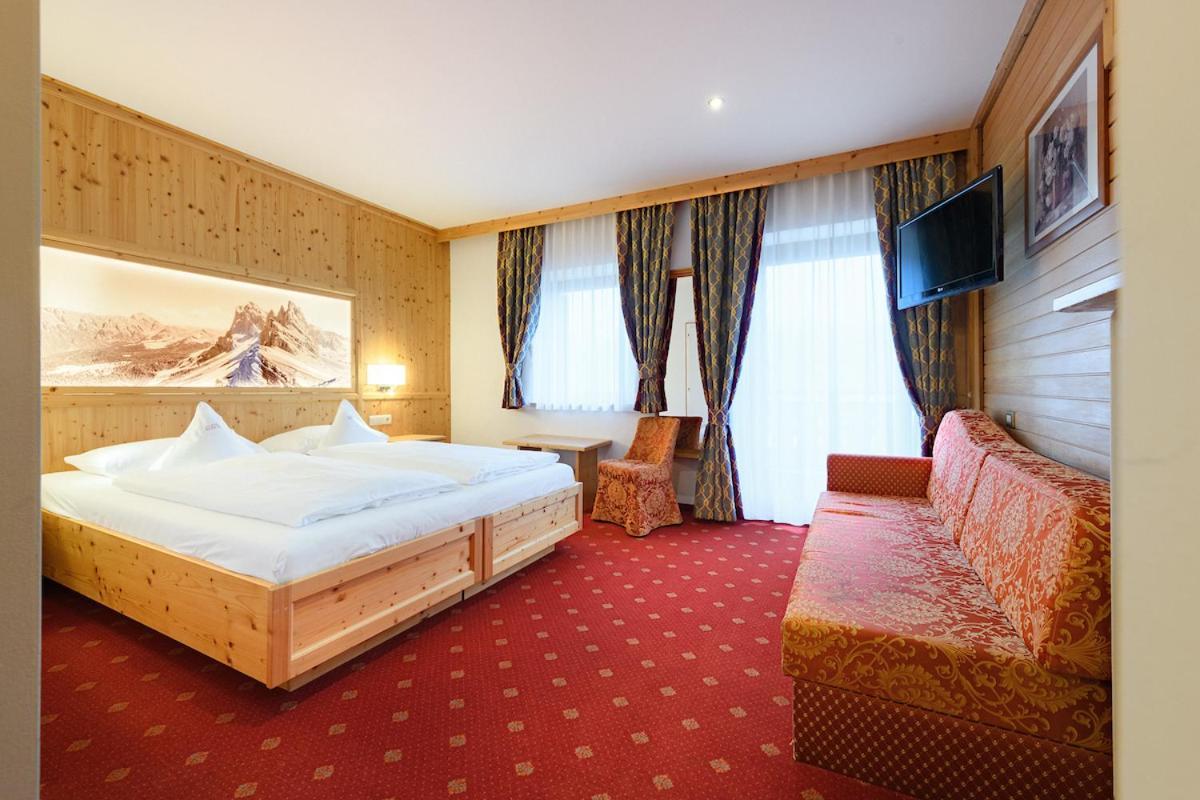 Hotel Ronce Ortisei Exterior photo